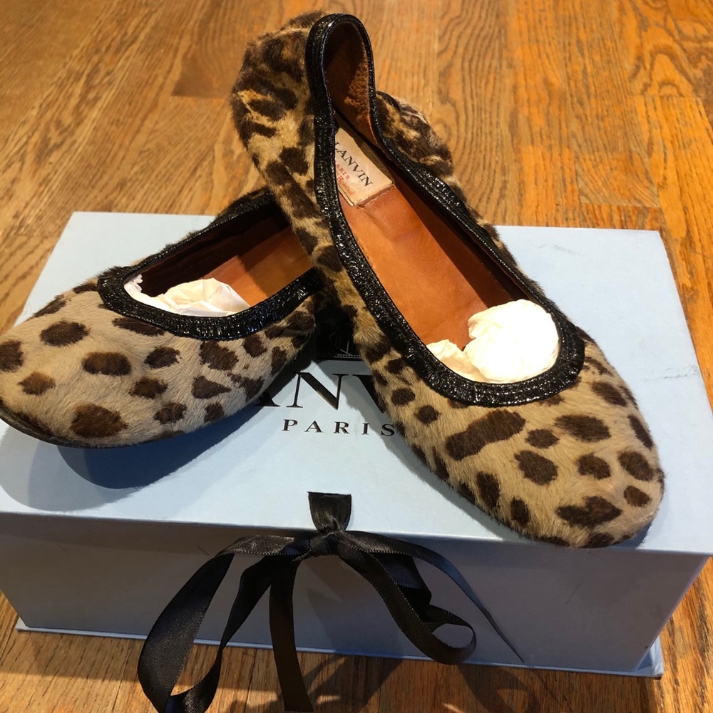 Lanvin ballerina calfskin leopard print sz 38